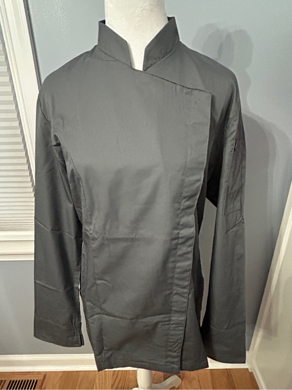 Chef Works Lansing Chef Coat BCWMC007 Gray Medium NWT Cool Vent Uniform